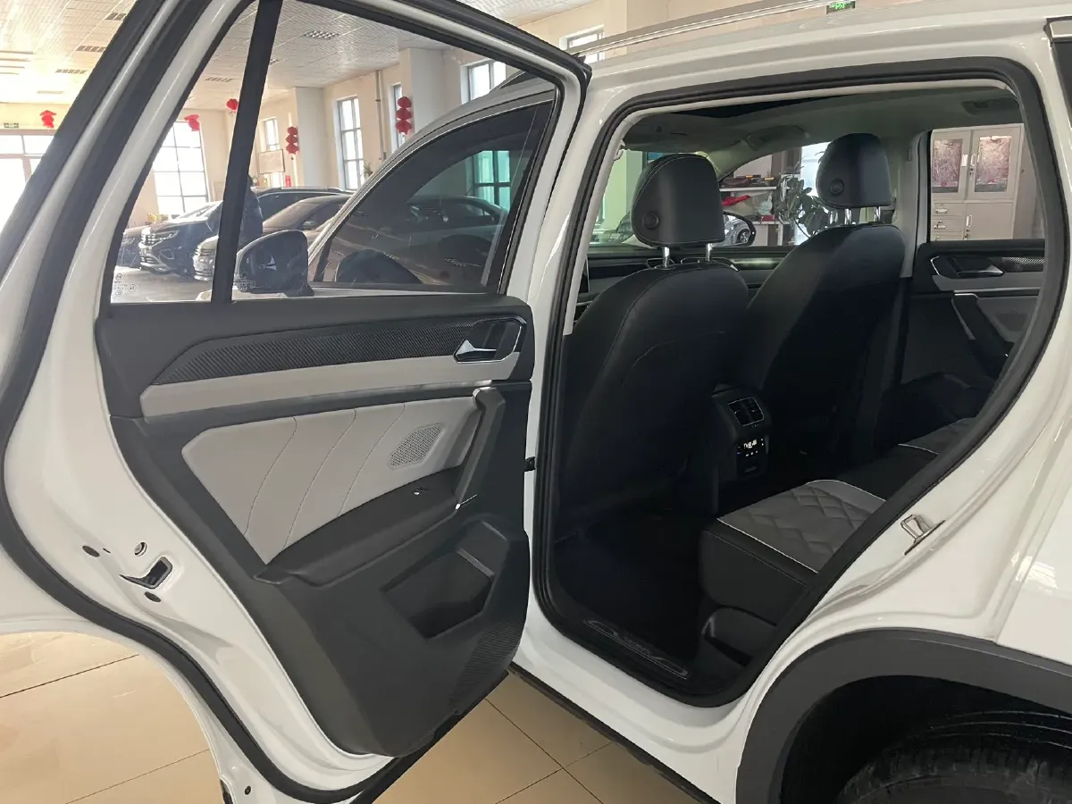 2023 Volkswagen Tayron 1.4T 150HP L4 7DCT,autocango,china used car exporter,china ev exporter,chinese used car exporter,chinese used ev exporter