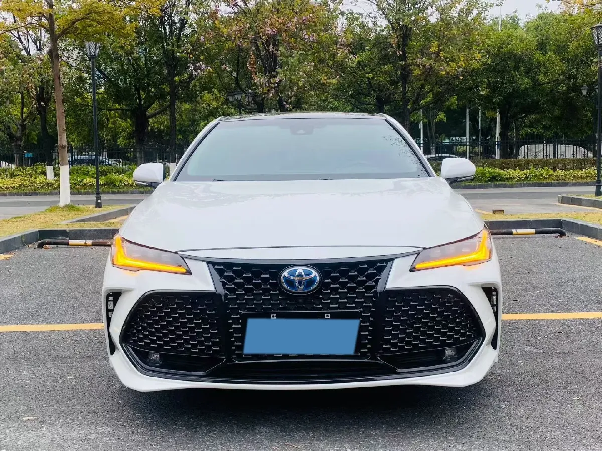 2022 Toyota Avalon 2.5L 178HP L4 E-CVT Hybrid,autocango,china used car exporter,china ev exporter,chinese used car exporter,chinese used ev exporter