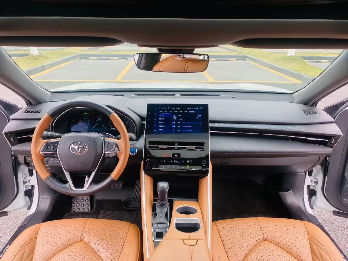 2022 Toyota Avalon 2.5L 178HP L4 E-CVT Hybrid,autocango,china used car exporter,china ev exporter,chinese used car exporter,chinese used ev exporter