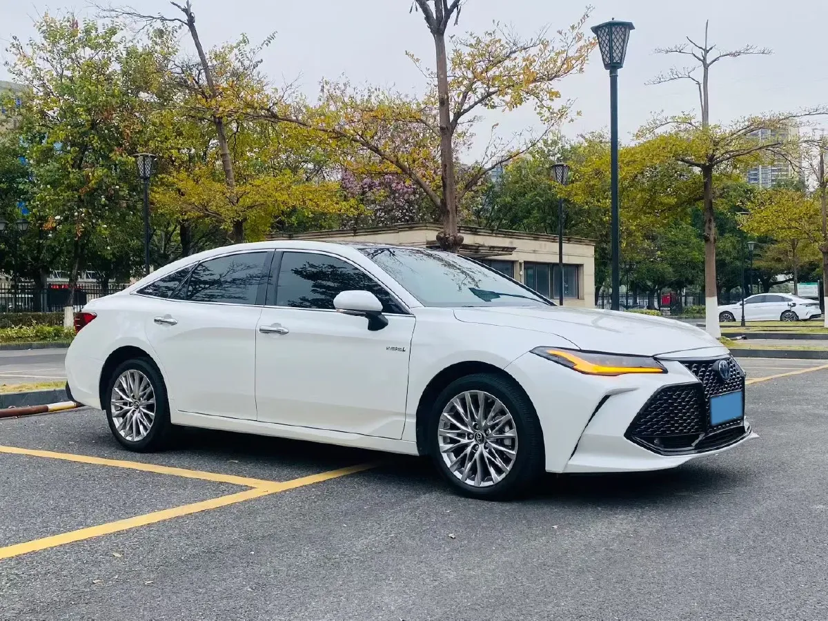 2022 Toyota Avalon 2.5L 178HP L4 E-CVT Hybrid,autocango,china used car exporter,china ev exporter,chinese used car exporter,chinese used ev exporter