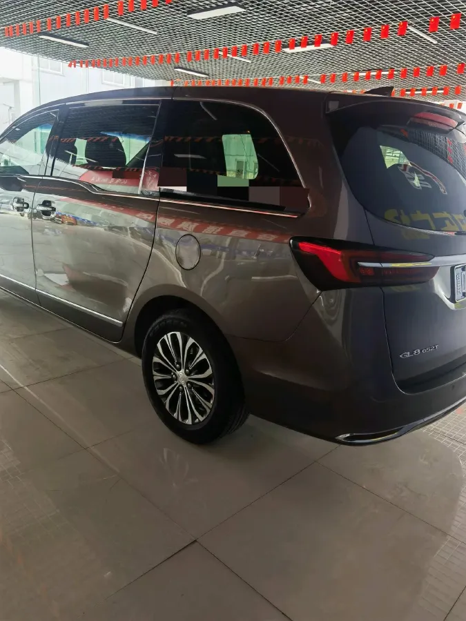2021 Buick GL8 2.0T 237HP L4 9AT,autocango,china used car exporter,china ev exporter,chinese used car exporter,chinese used ev exporter