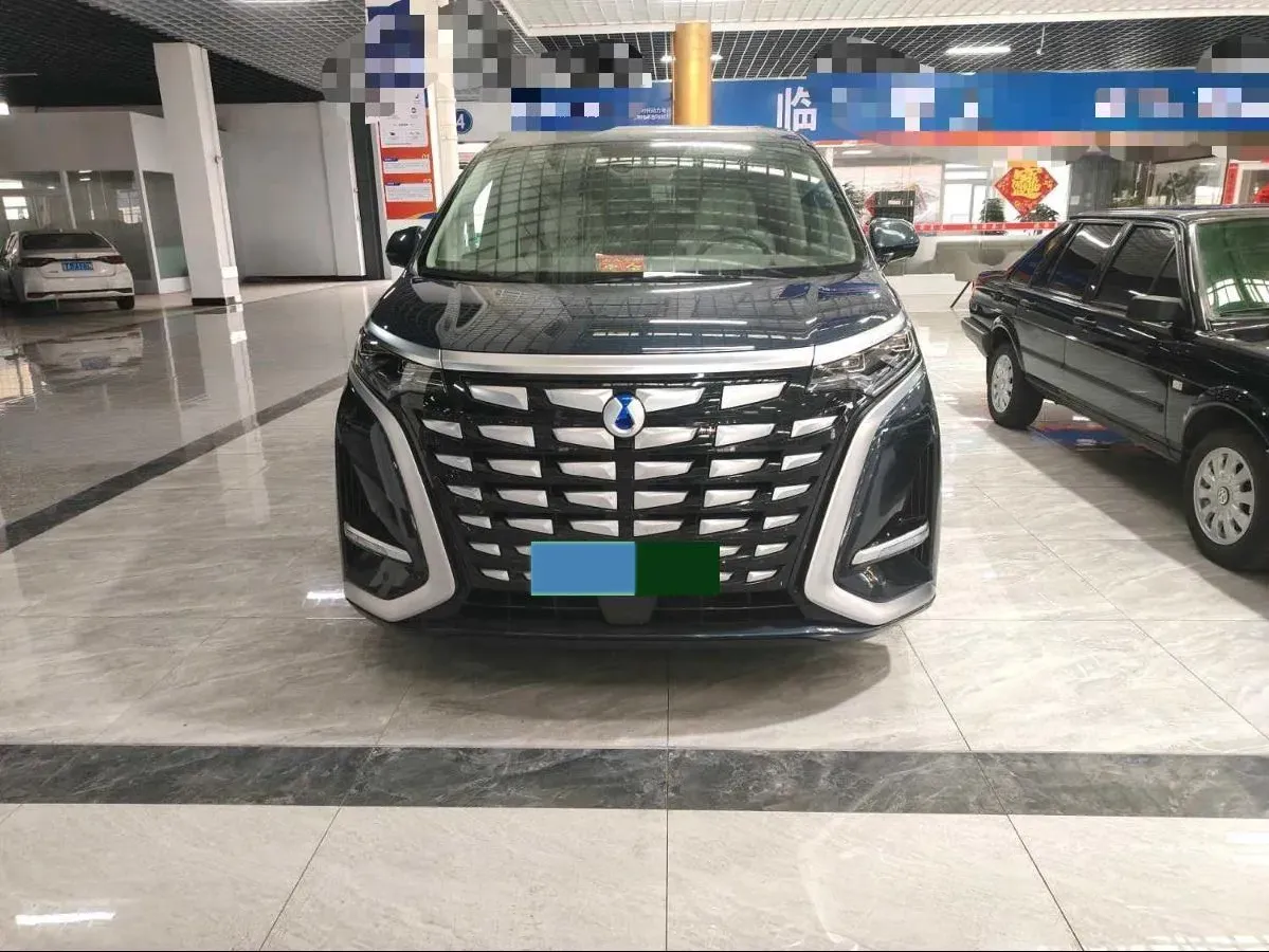 2022 Mercedes-Benz GLC Class 2.0T 197HP L4 9AT,autocango,china used car exporter,china ev exporter,chinese used car exporter,chinese used ev exporter