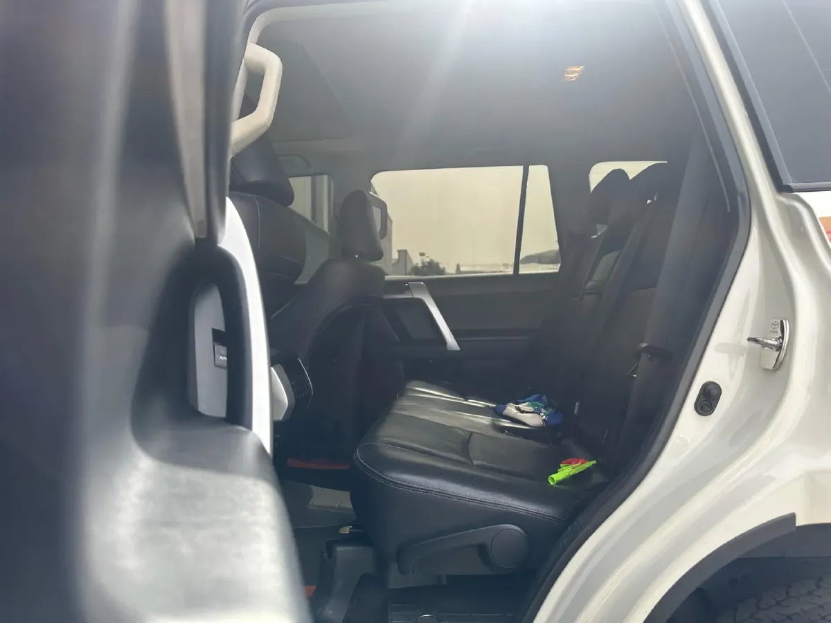 2018 Toyota Land Cruiser Prado 3.5L 280HP V6 6AT,autocango,china used car exporter,china ev exporter,chinese used car exporter,chinese used ev exporter