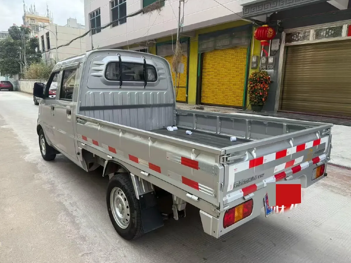 2023 WuLing RongGuang New Truck 1.5L 102HP L4 5MT,autocango,china used car exporter,china ev exporter,chinese used car exporter,chinese used ev exporter