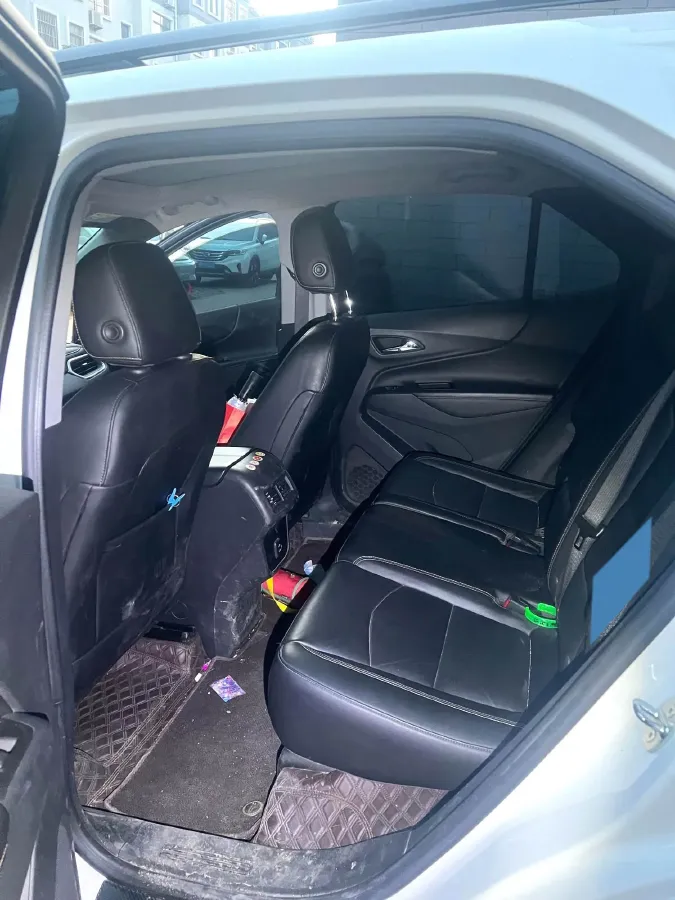 2019 Chevrolet Equinox 1.5T 169HP L4 6AT,autocango,china used car exporter,china ev exporter,chinese used car exporter,chinese used ev exporter