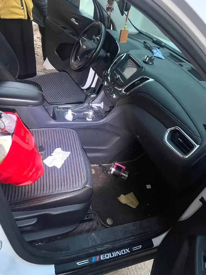 2019 Chevrolet Equinox 1.5T 169HP L4 6AT,autocango,china used car exporter,china ev exporter,chinese used car exporter,chinese used ev exporter