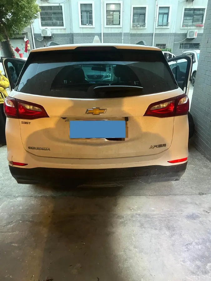 2019 Chevrolet Equinox 1.5T 169HP L4 6AT,autocango,china used car exporter,china ev exporter,chinese used car exporter,chinese used ev exporter