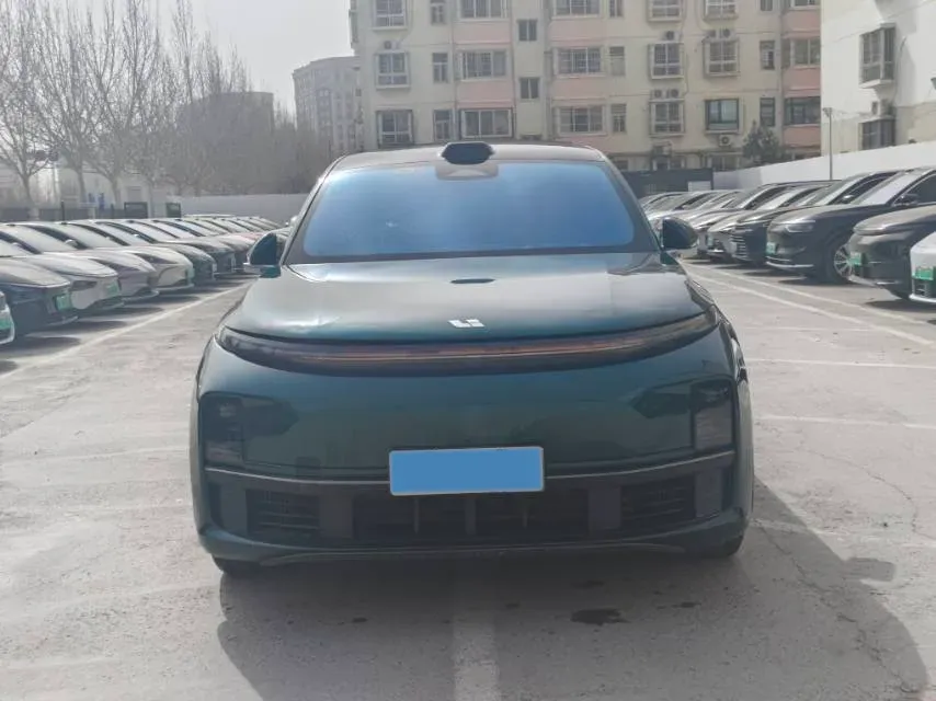2024 Li L8 Range Extended 154HP REEV 52.3KWH,autocango,china used car exporter,china ev exporter,chinese used car exporter,chinese used ev exporter