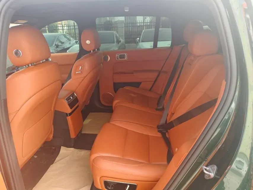 2024 Li L8 Range Extended 154HP REEV 52.3KWH,autocango,china used car exporter,china ev exporter,chinese used car exporter,chinese used ev exporter