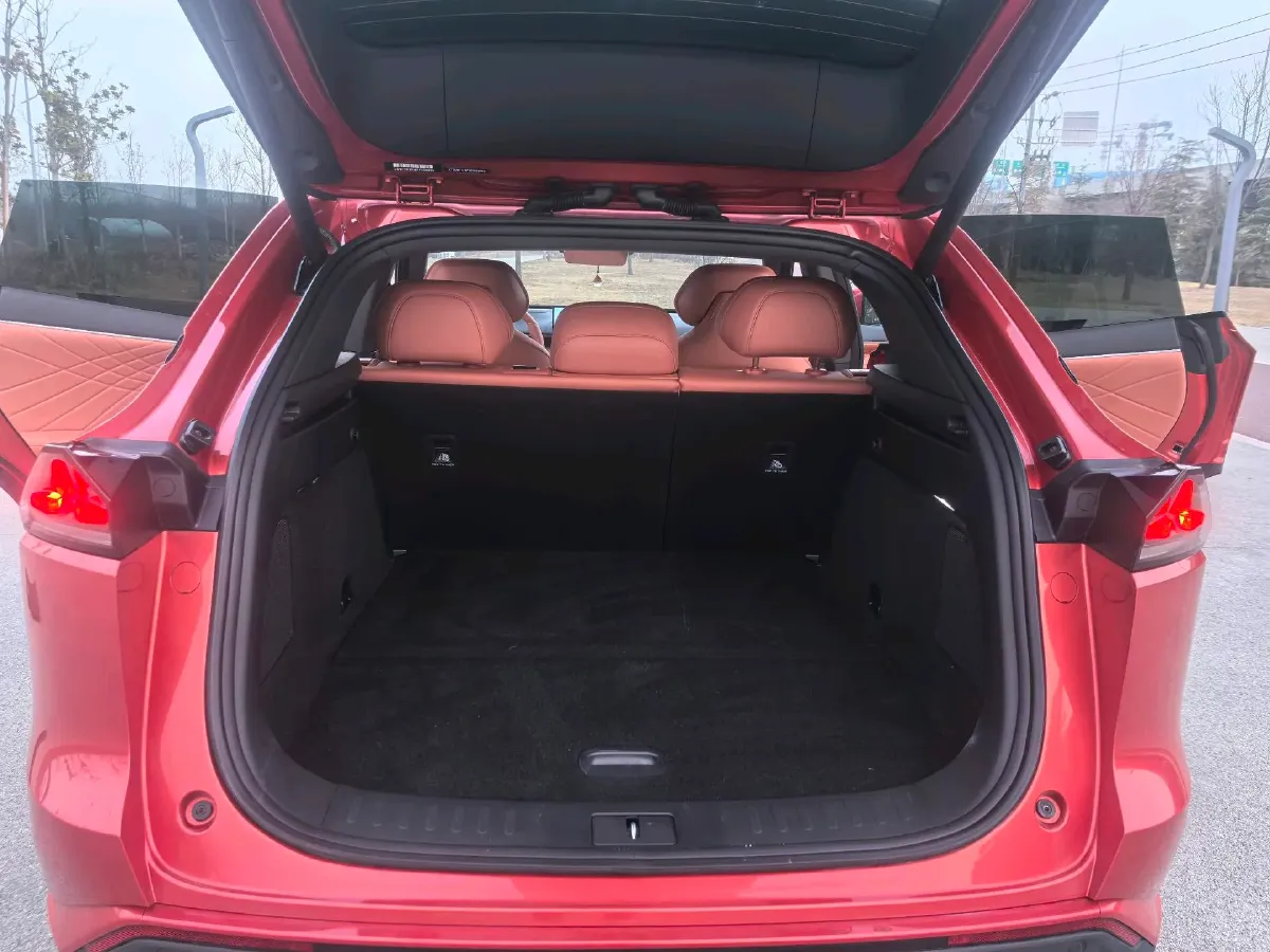 2024 JAC Refine RefineRF8 2.0T 253HP L4 8AT,autocango,china used car exporter,china ev exporter,chinese used car exporter,chinese used ev exporter