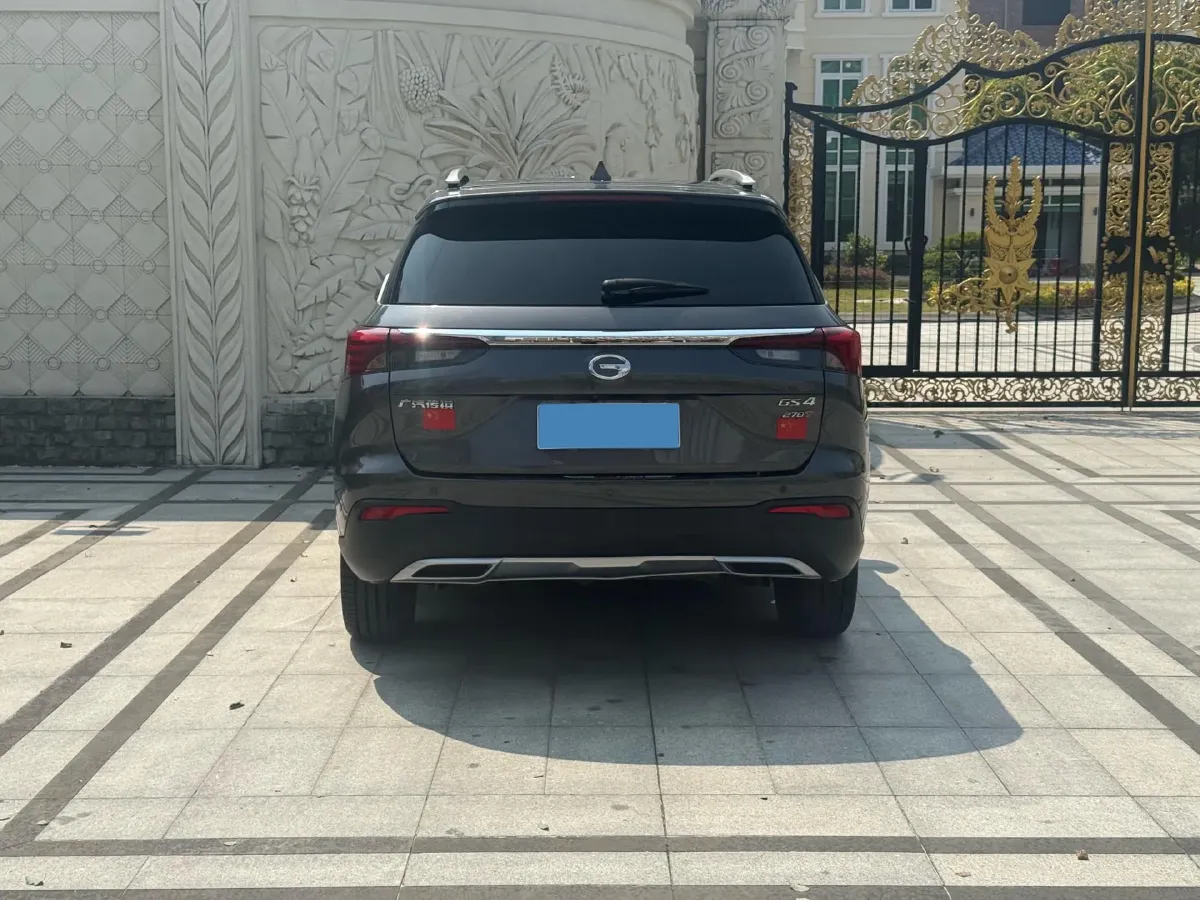 2021 GAC Trumpchi GS4 1.5T 169HP L4 6AT,autocango,china used car exporter,china ev exporter,chinese used car exporter,chinese used ev exporter