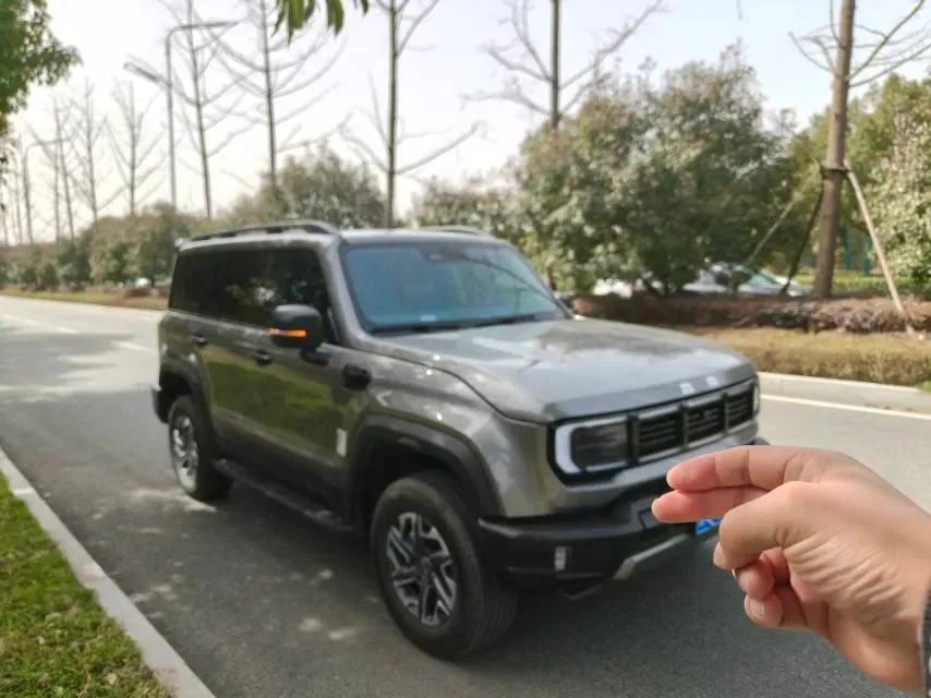 2026 Beijing BJ40 2.0T 245HP L4 8AT,autocango,china used car exporter,china ev exporter,chinese used car exporter,chinese used ev exporter