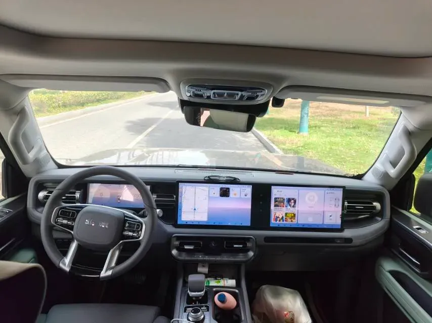 2026 Beijing BJ40 2.0T 245HP L4 8AT,autocango,china used car exporter,china ev exporter,chinese used car exporter,chinese used ev exporter