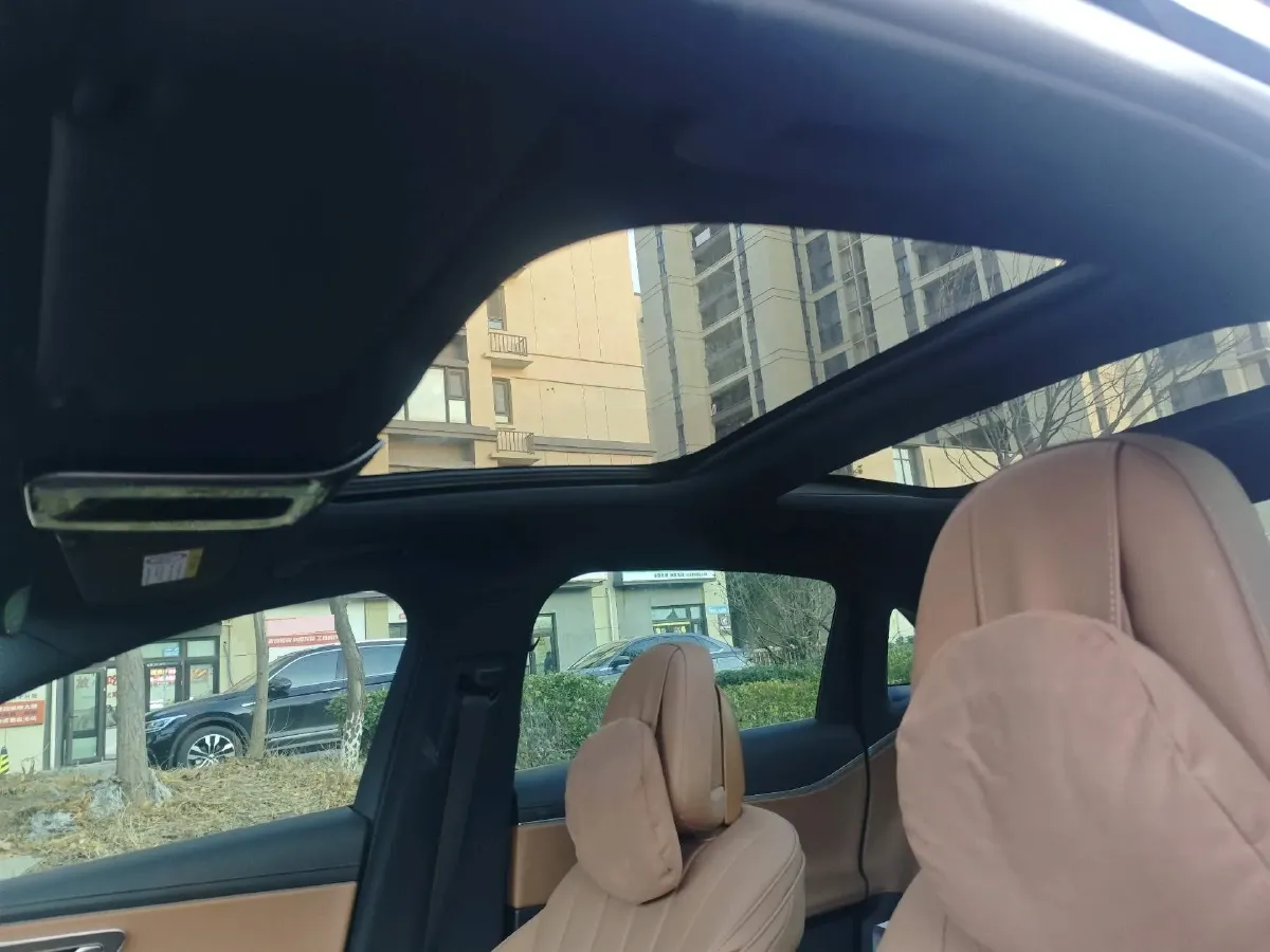 2025 Mercedes-Benz E Class 2.0T 258HP L4 9AT,autocango,china used car exporter,china ev exporter,chinese used car exporter,chinese used ev exporter