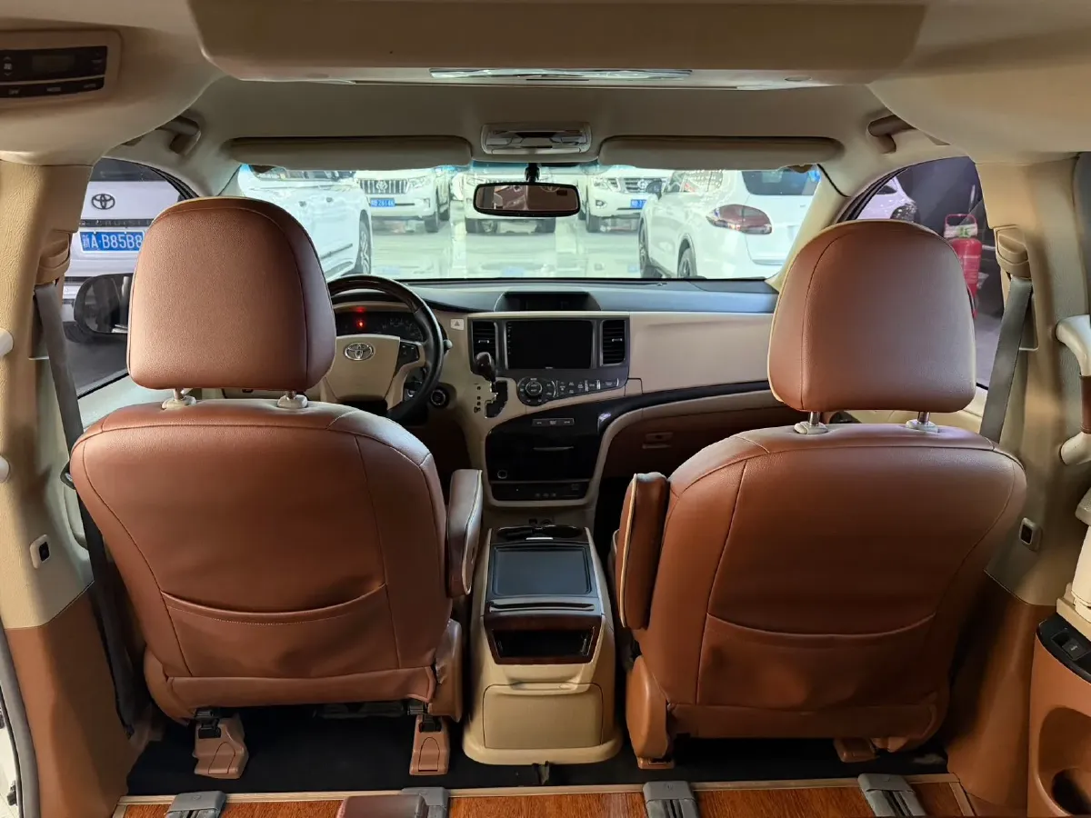 2015 Golden Dragon Grand Sea Lion BEV,autocango,china used car exporter,china ev exporter,chinese used car exporter,chinese used ev exporter