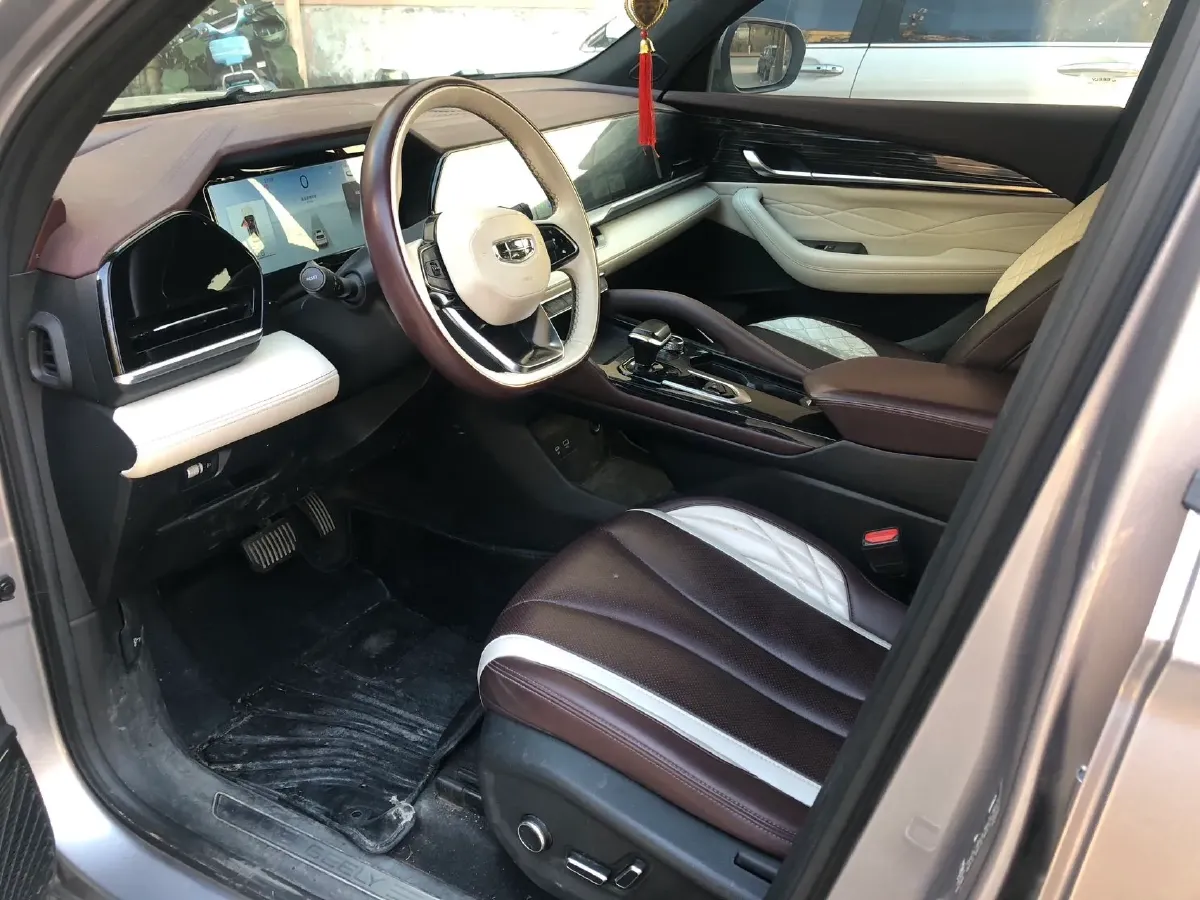 2021 Geely Monjaro 2.0T 218HP L4 7DCT,autocango,china used car exporter,china ev exporter,chinese used car exporter,chinese used ev exporter