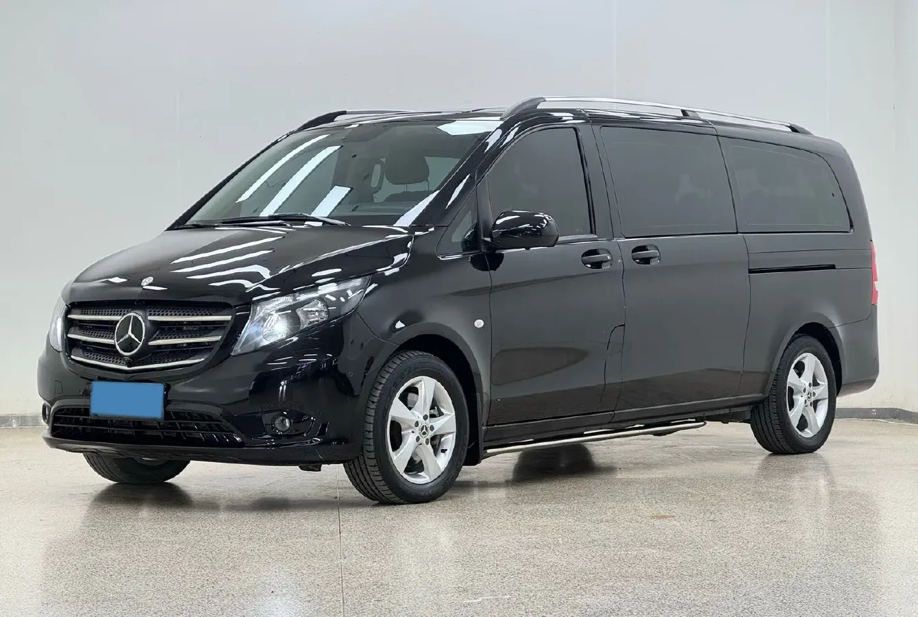 2021 Mercedes-Benz Vito 2.0T 211HP L4 9AT,autocango,china used car exporter,china ev exporter,chinese used car exporter,chinese used ev exporter