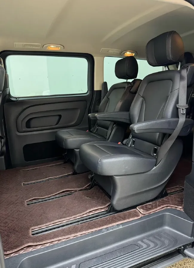 2021 Mercedes-Benz Vito 2.0T 211HP L4 9AT,autocango,china used car exporter,china ev exporter,chinese used car exporter,chinese used ev exporter