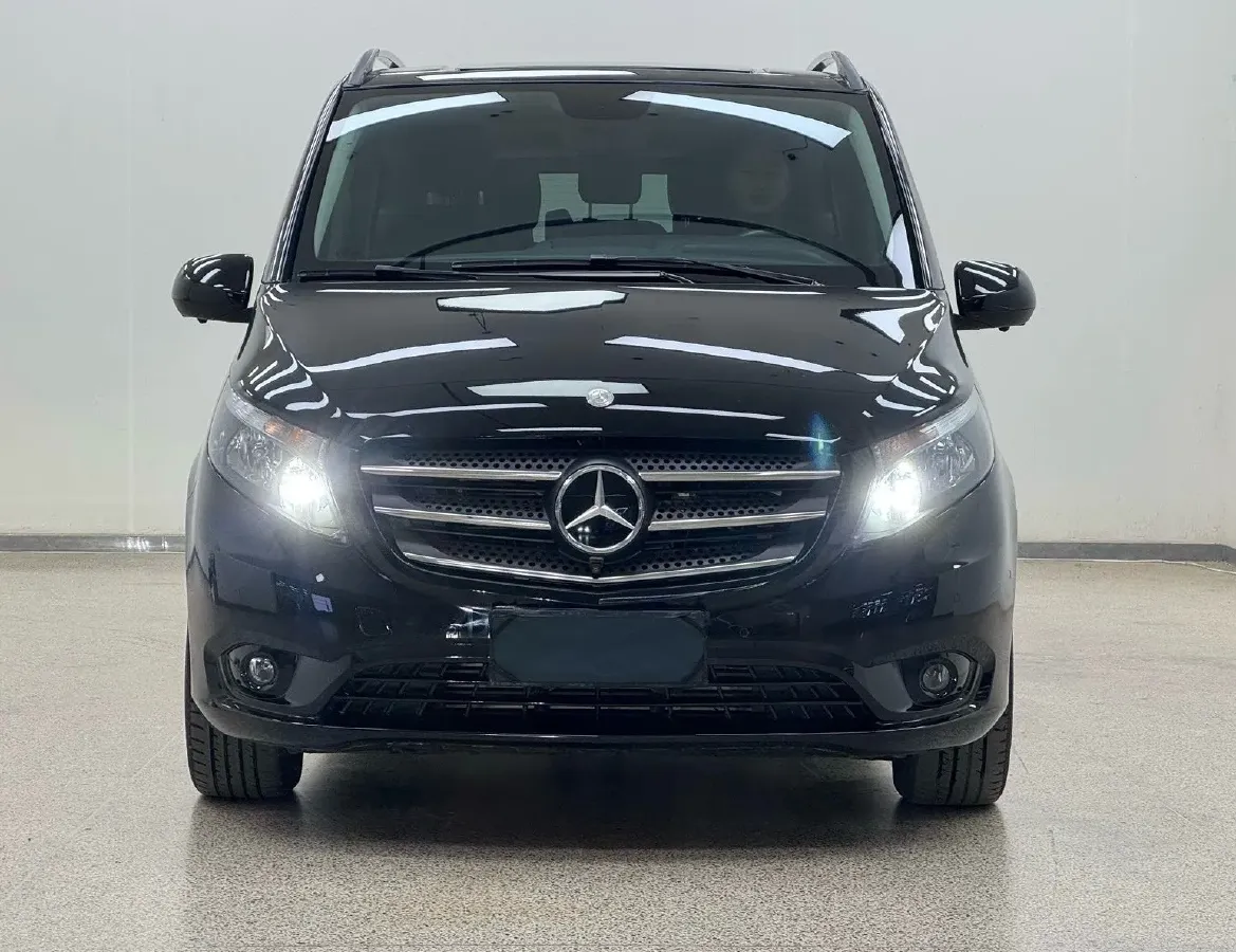 2021 Mercedes-Benz Vito 2.0T 211HP L4 9AT,autocango,china used car exporter,china ev exporter,chinese used car exporter,chinese used ev exporter
