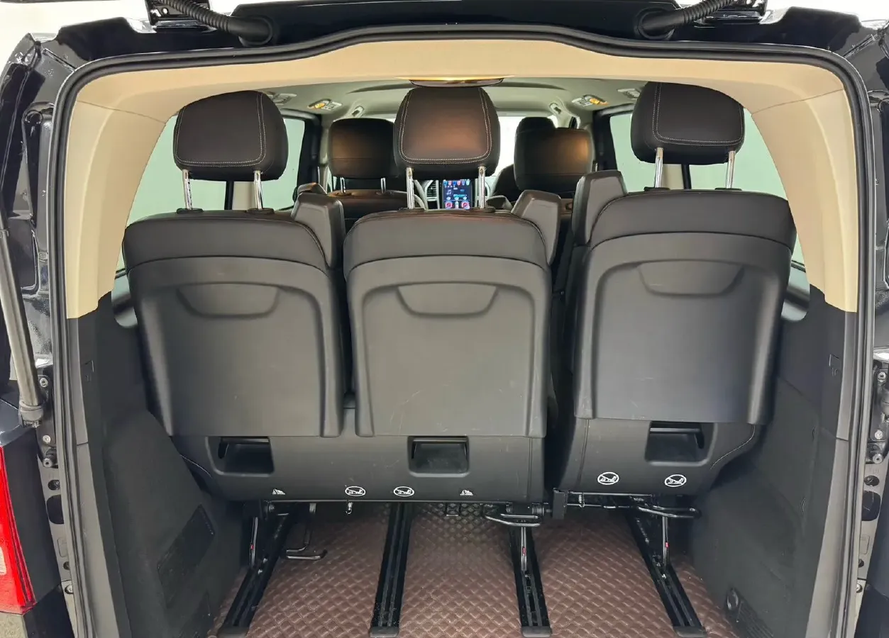 2021 Mercedes-Benz Vito 2.0T 211HP L4 9AT,autocango,china used car exporter,china ev exporter,chinese used car exporter,chinese used ev exporter