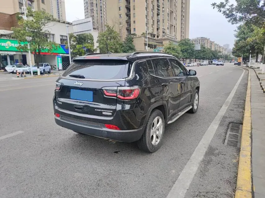 2019 Jeep Compass 1.3T 173HP L4 7DCT,autocango,china used car exporter,china ev exporter,chinese used car exporter,chinese used ev exporter