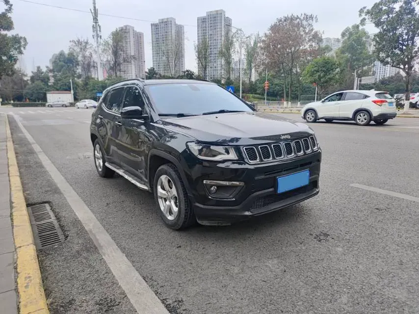 2019 Jeep Compass 1.3T 173HP L4 7DCT,autocango,china used car exporter,china ev exporter,chinese used car exporter,chinese used ev exporter
