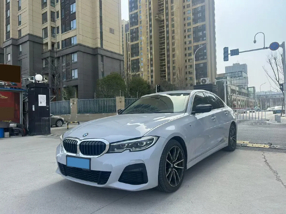 2020 BMW 3 Series 2.0T 184HP L4 8AT,autocango,china used car exporter,china ev exporter,chinese used car exporter,chinese used ev exporter