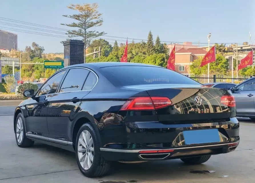 2019 Chevrolet Malibu XL 2.0T 241HP L4 9AT,autocango,china used car exporter,china ev exporter,chinese used car exporter,chinese used ev exporter