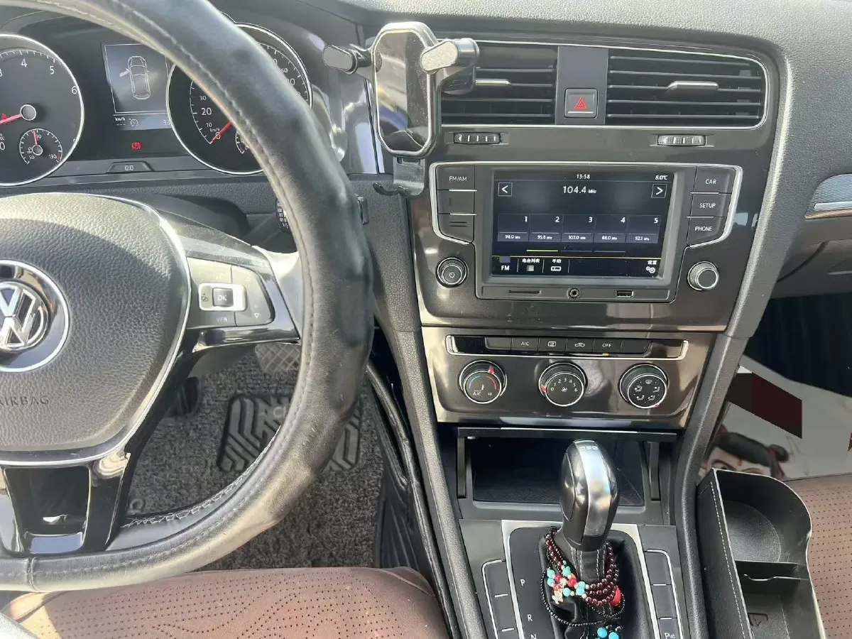 2017 Volkswagen Golf 1.4T 131HP L4 7DCT,autocango,china used car exporter,china ev exporter,chinese used car exporter,chinese used ev exporter