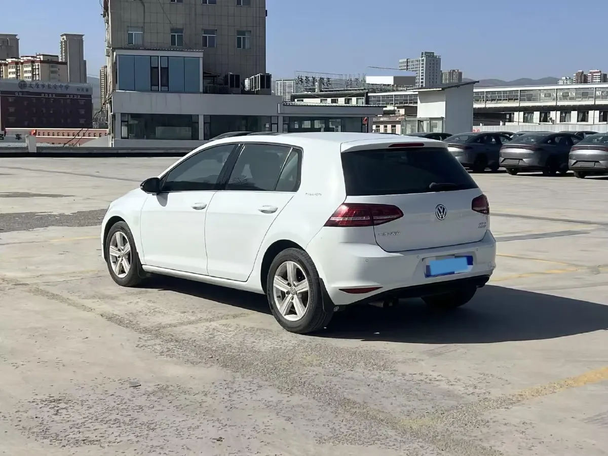 2017 Volkswagen Golf 1.4T 131HP L4 7DCT,autocango,china used car exporter,china ev exporter,chinese used car exporter,chinese used ev exporter