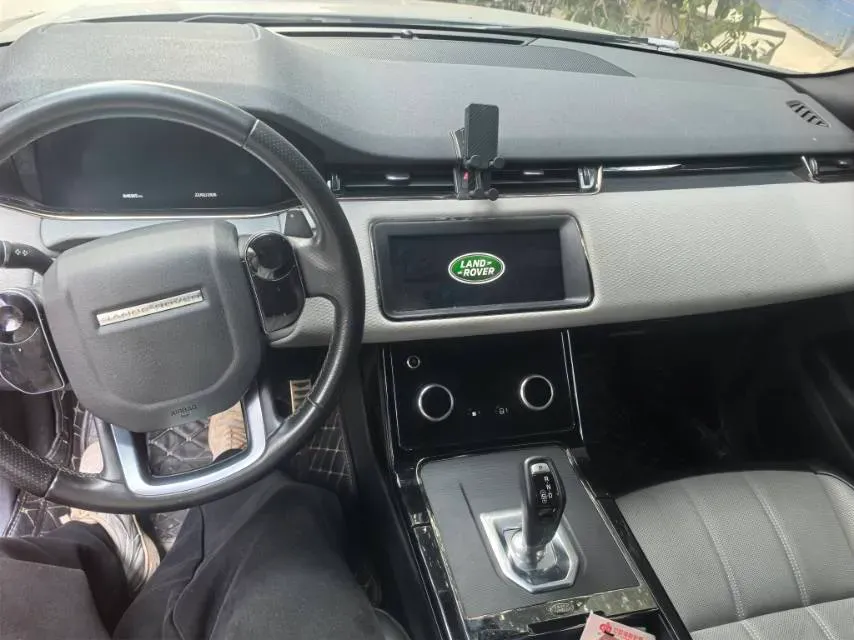 2020 Land Rover Range Rover Evoque 2.0T 249HP L4 9AT,autocango,china used car exporter,china ev exporter,chinese used car exporter,chinese used ev exporter