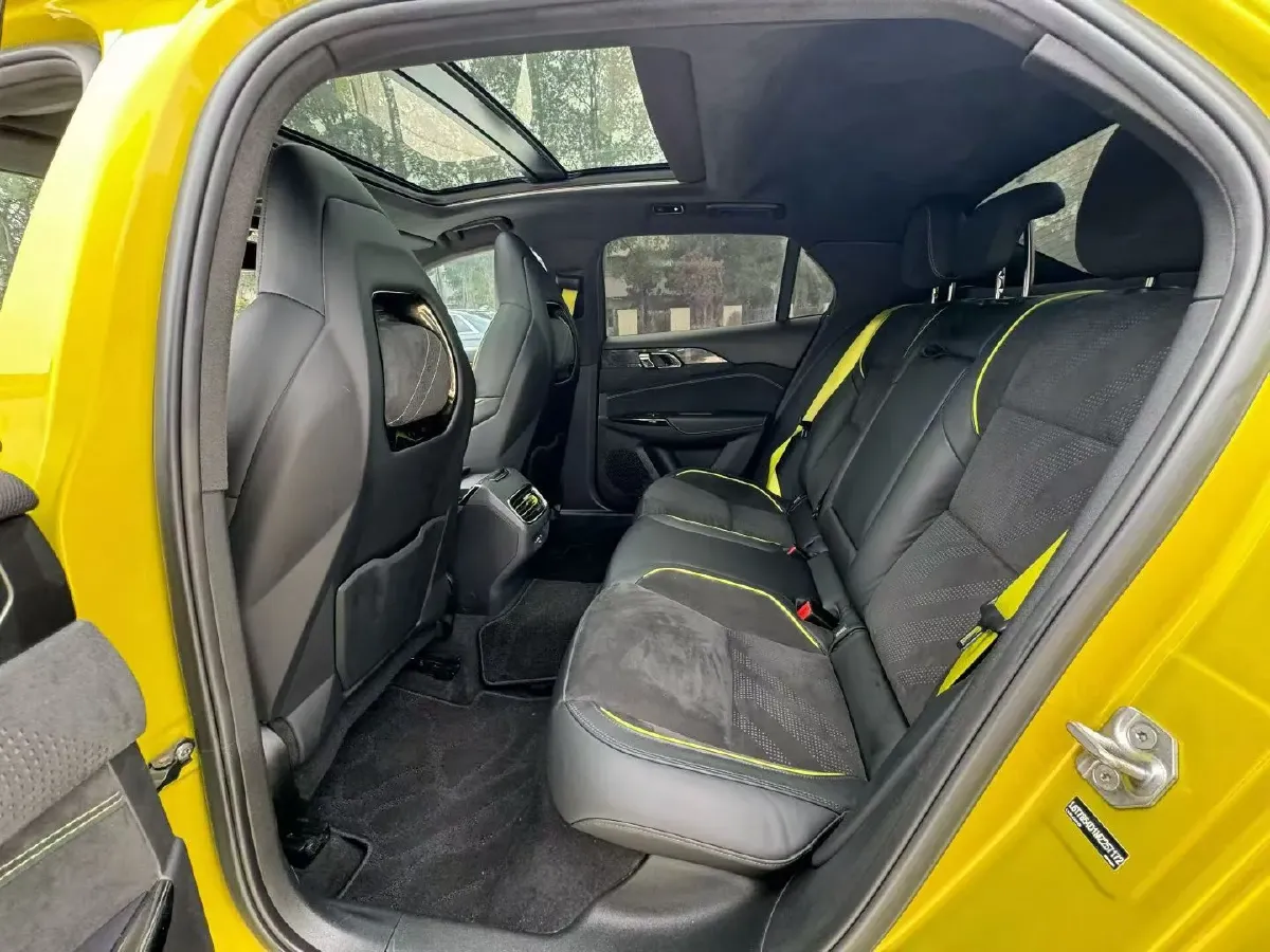 2021 LYNK&CO 03 2.0T 254HP L4 8AT,autocango,china used car exporter,china ev exporter,chinese used car exporter,chinese used ev exporter