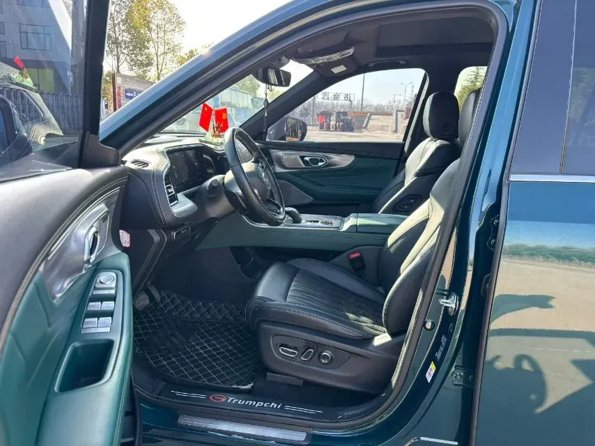 2022 GAC Trumpchi GS8 2.0T 252HP L4 8AT,autocango,china used car exporter,china ev exporter,chinese used car exporter,chinese used ev exporter