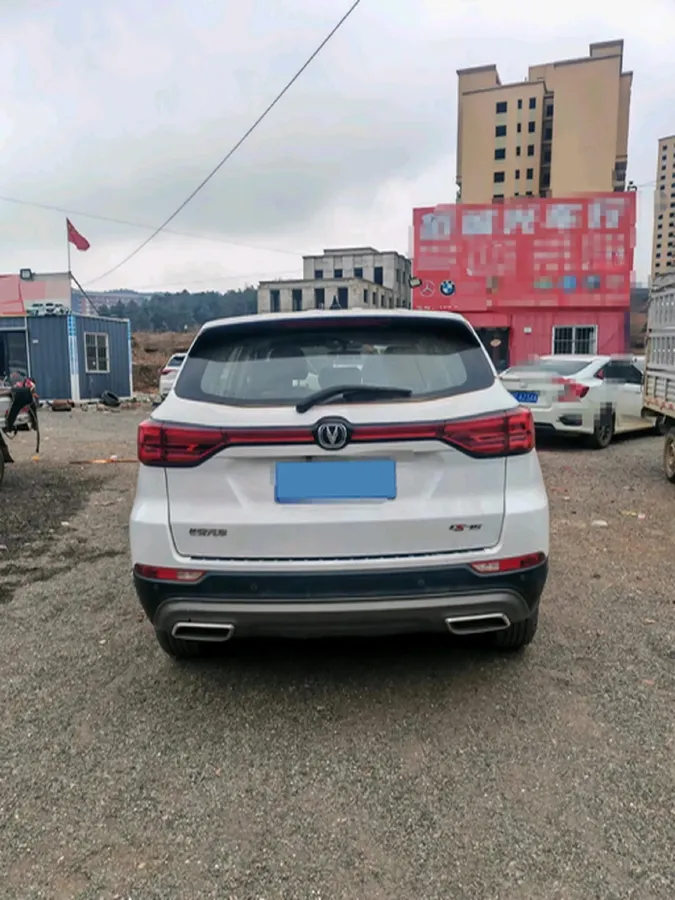 2023 ChangAn CS75 1.5T 188HP L4 6MT,autocango,china used car exporter,china ev exporter,chinese used car exporter,chinese used ev exporter