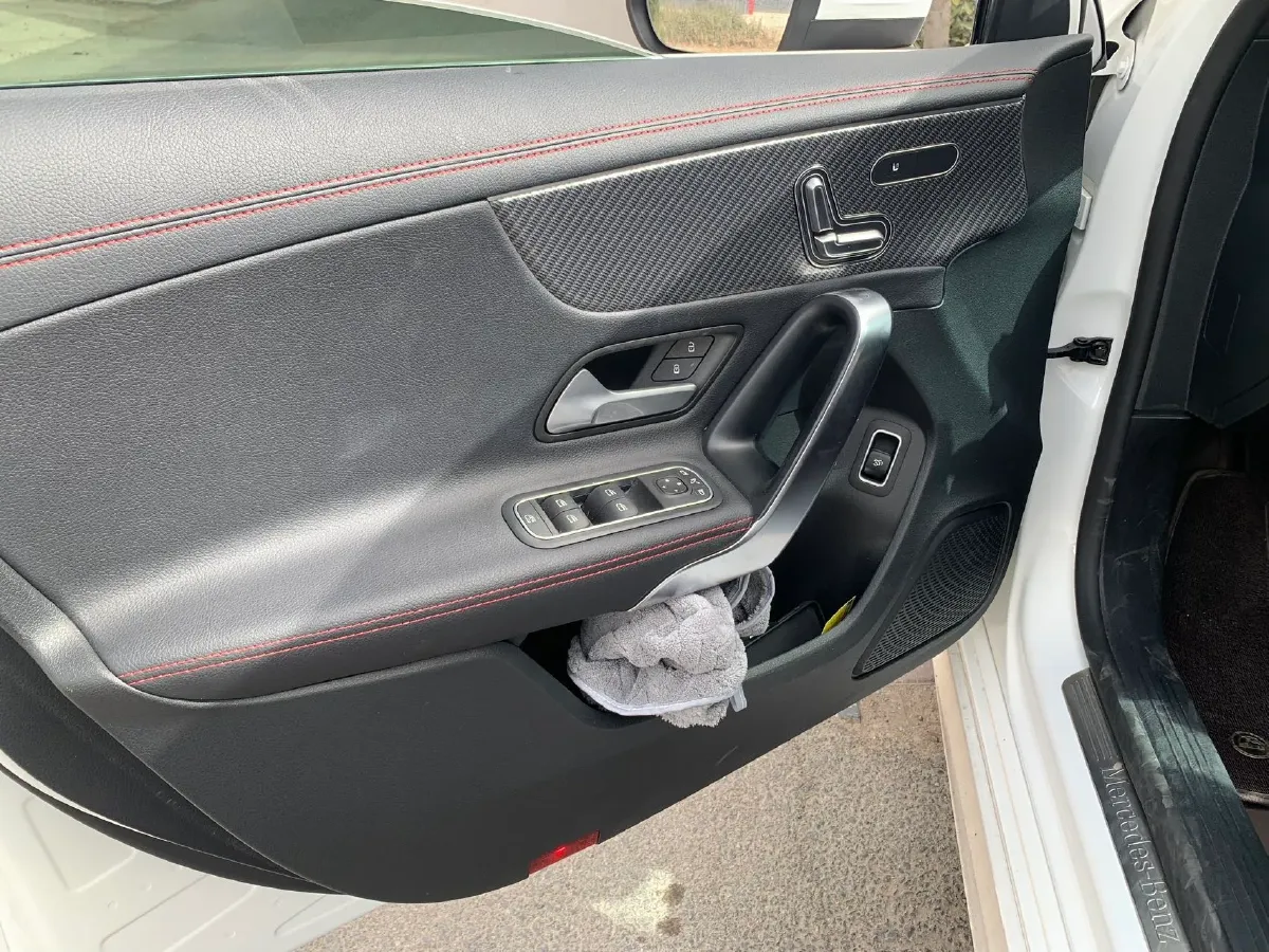 2025 Mercedes-Benz A Class 1.3T 163HP L4 7DCT,autocango,china used car exporter,china ev exporter,chinese used car exporter,chinese used ev exporter