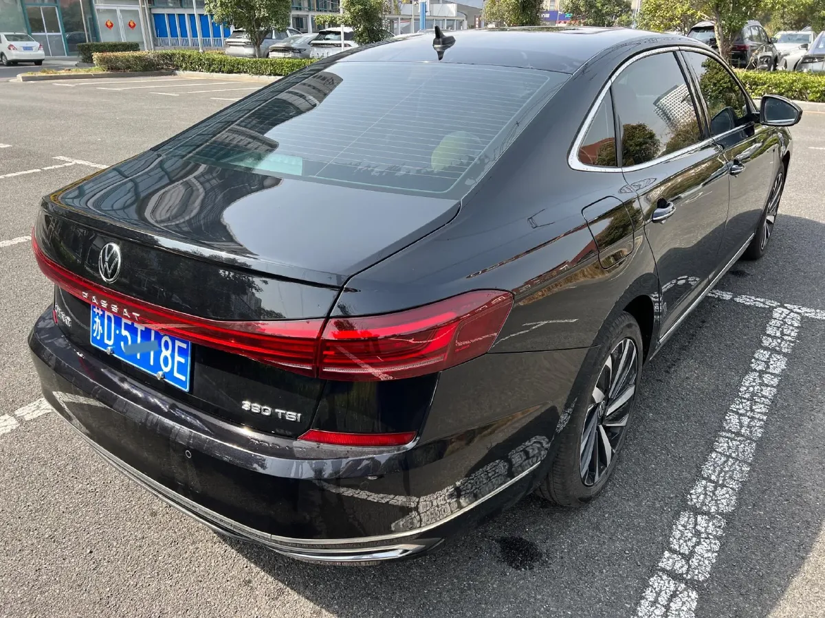 2022 Xpeng P7 BEV 60.2KWH,autocango,china used car exporter,china ev exporter,chinese used car exporter,chinese used ev exporter