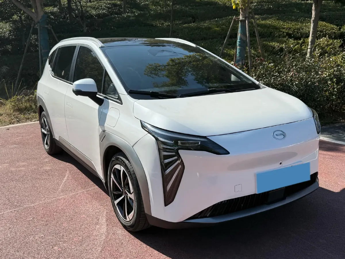 2023 GAC Trumpchi GS4 1.5T 177HP L4 6AT,autocango,china used car exporter,china ev exporter,chinese used car exporter,chinese used ev exporter