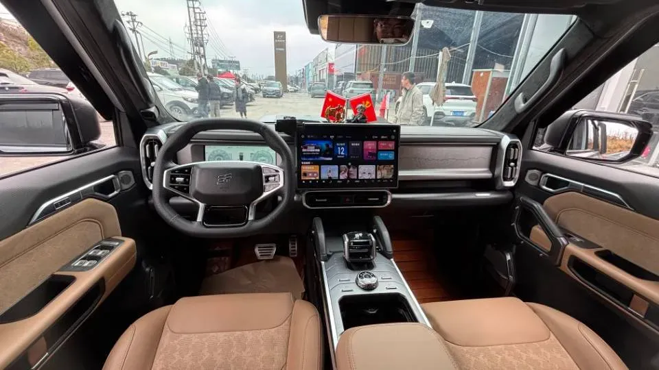 2023 Jetour Traveller 2.0T 254HP L4 7DCT,autocango,china used car exporter,china ev exporter,chinese used car exporter,chinese used ev exporter