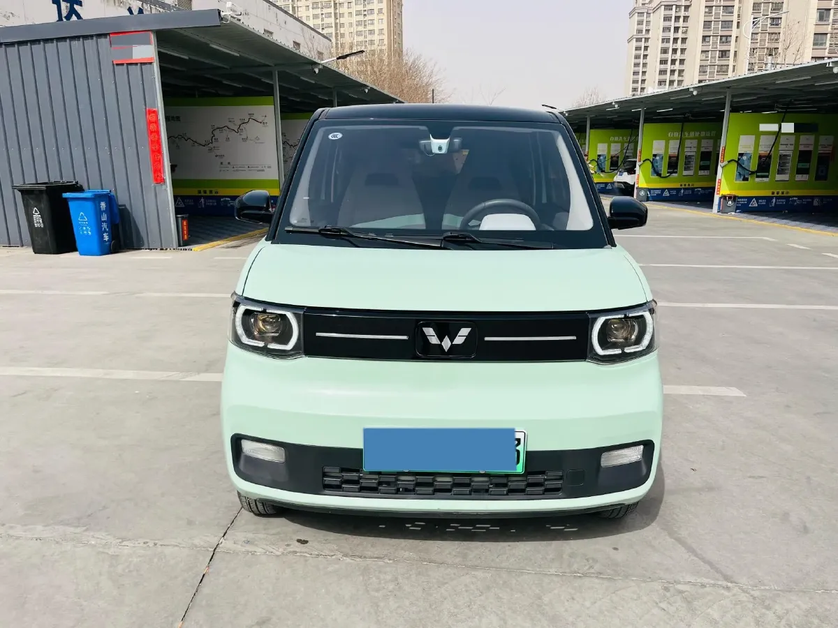 2022 WuLing HongGuang MINI EV BEV 13.9KWH,autocango,china used car exporter,china ev exporter,chinese used car exporter,chinese used ev exporter