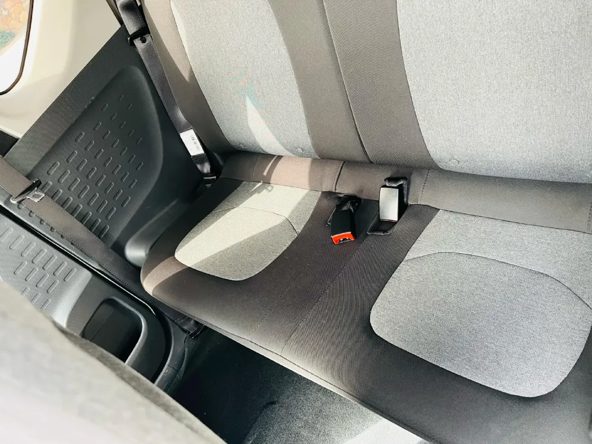 2022 WuLing HongGuang MINI EV BEV 13.9KWH,autocango,china used car exporter,china ev exporter,chinese used car exporter,chinese used ev exporter