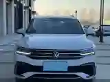 2025 Volkswagen Tiguan L 2.0T 186HP L4 7DCT