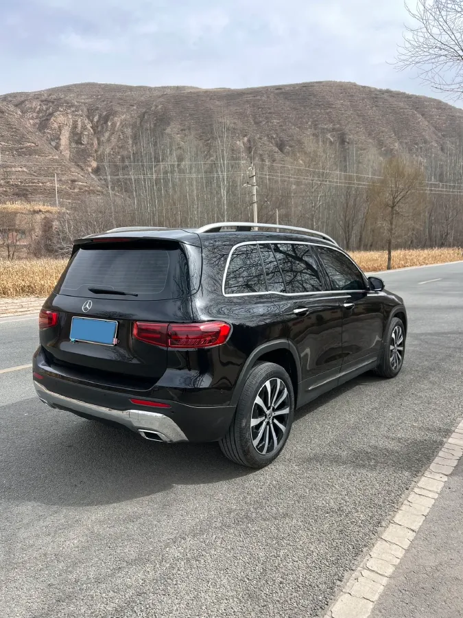 2025 Mercedes-Benz GLB Class 2.0T 190HP L4 8DCT,autocango,china used car exporter,china ev exporter,chinese used car exporter,chinese used ev exporter