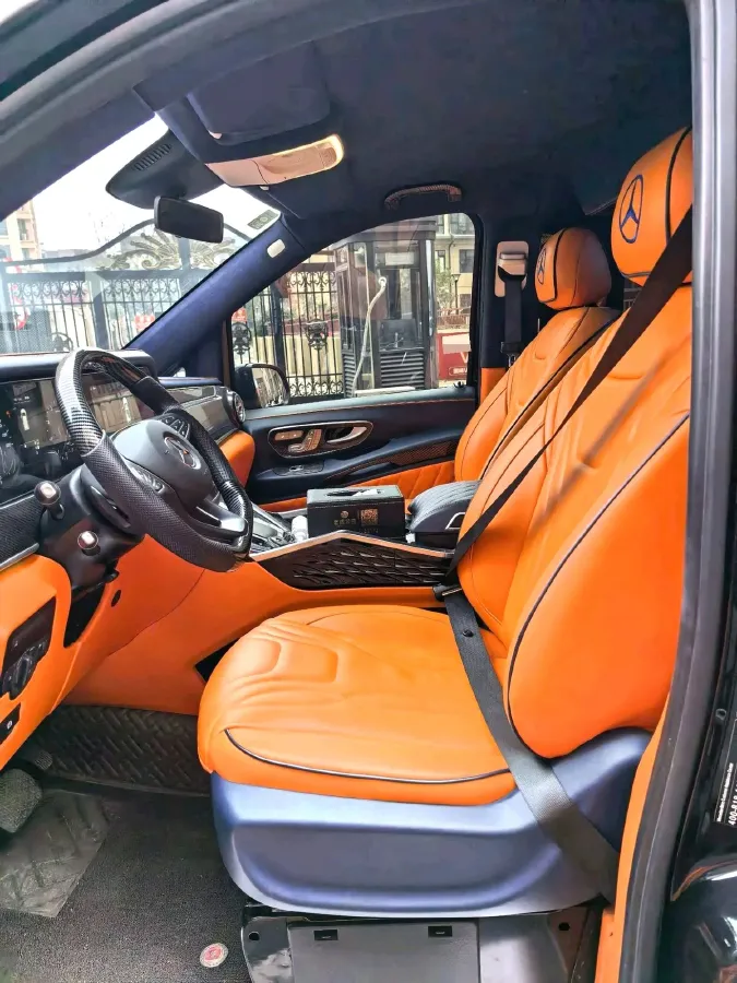 2021 Mercedes-Benz Vito 2.0T 211HP L4 9AT,autocango,china used car exporter,china ev exporter,chinese used car exporter,chinese used ev exporter