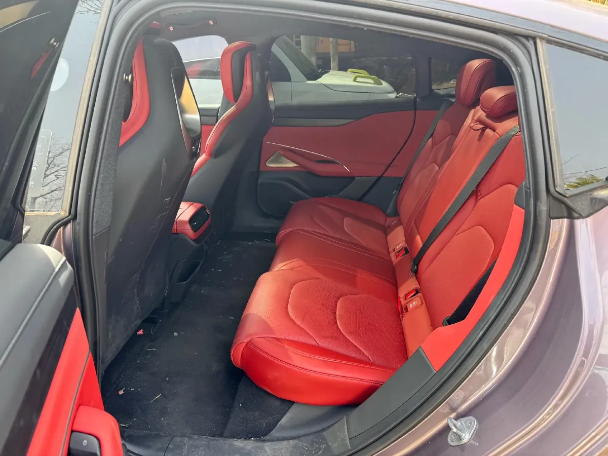 2024 MI SU7 BEV 94.3KWH,autocango,china used car exporter,china ev exporter,chinese used car exporter,chinese used ev exporter