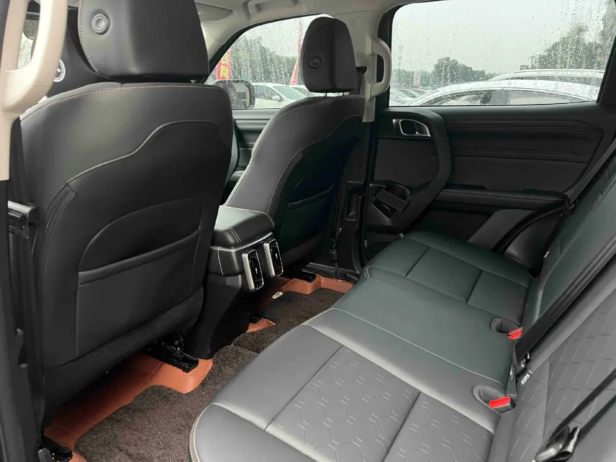 2022 Haval Dargo 1.5T 184HP L4 7DCT,autocango,china used car exporter,china ev exporter,chinese used car exporter,chinese used ev exporter