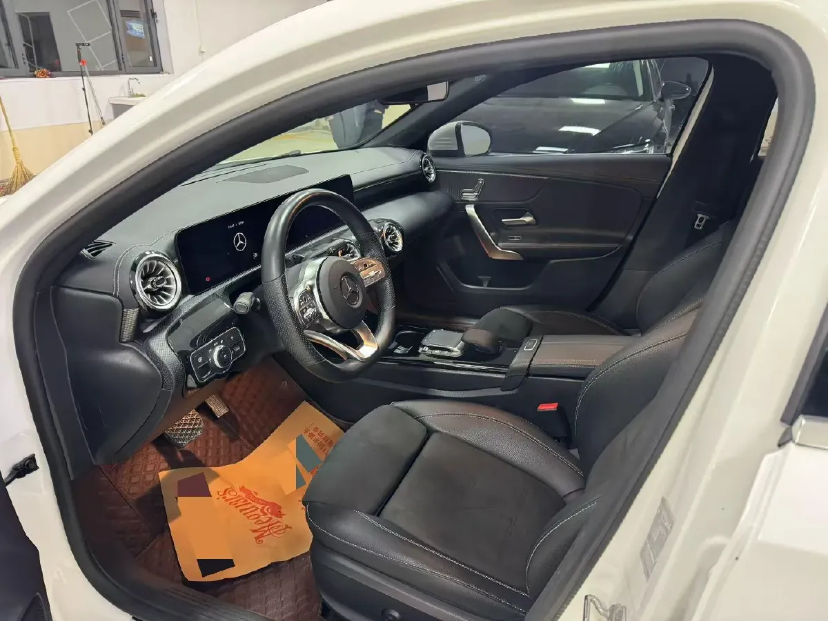 2023 Mercedes-Benz A Class 1.3T 163HP L4 7DCT,autocango,china used car exporter,china ev exporter,chinese used car exporter,chinese used ev exporter