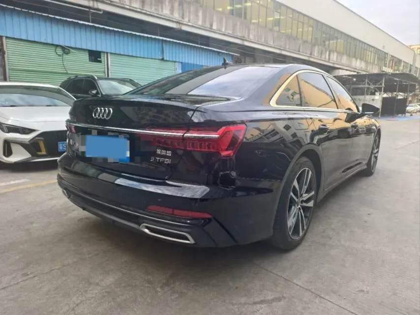 2020 Audi A6L 2.0T 190HP L4 7DCT,autocango,china used car exporter,china ev exporter,chinese used car exporter,chinese used ev exporter