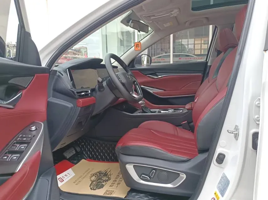 2021 ChangAn CS75 Plus 1.5T 178HP L4 6AT,autocango,china used car exporter,china ev exporter,chinese used car exporter,chinese used ev exporter