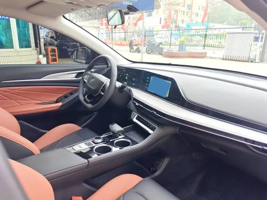 2024 ChangAn Eado 1.4T 160HP L4 7DCT,autocango,china used car exporter,china ev exporter,chinese used car exporter,chinese used ev exporter