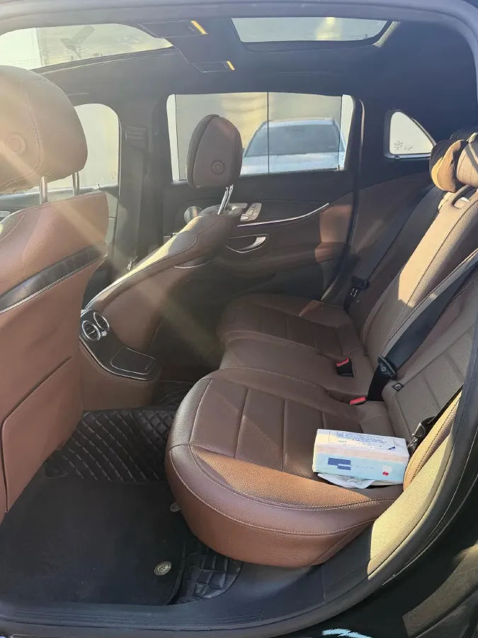 2021 Mercedes-Benz E Class 2.0T 258HP L4 9AT,autocango,china used car exporter,china ev exporter,chinese used car exporter,chinese used ev exporter